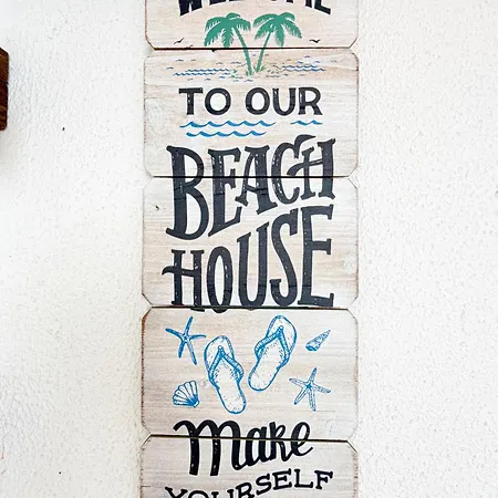 Palmtree Ocean View By Becherish Apartment